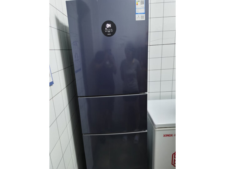 参考点评：华凌冰箱 239升 三门风冷无霜冰箱BCD-239WTPZH怎么样？到底口碑如何？