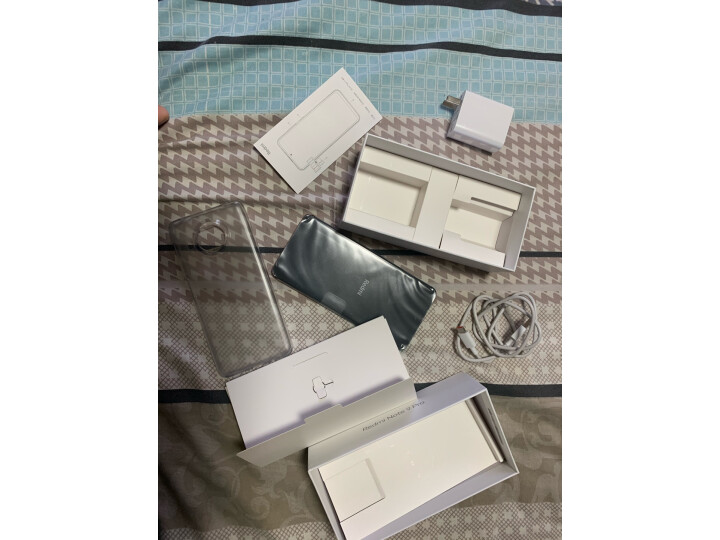 来比较下小米红米RedmiNote9Pro5G一亿像素智能手机怎么样？亲身感受如何？